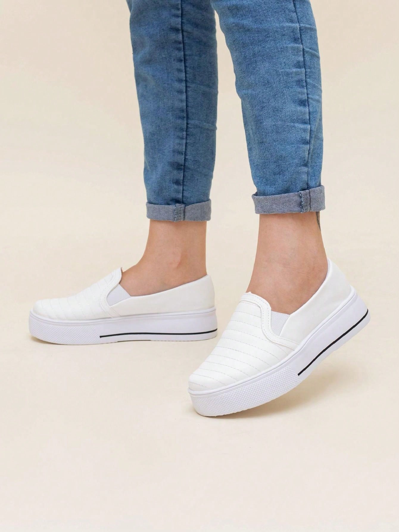 Tênis Slip On Sola Alta Acolchoado