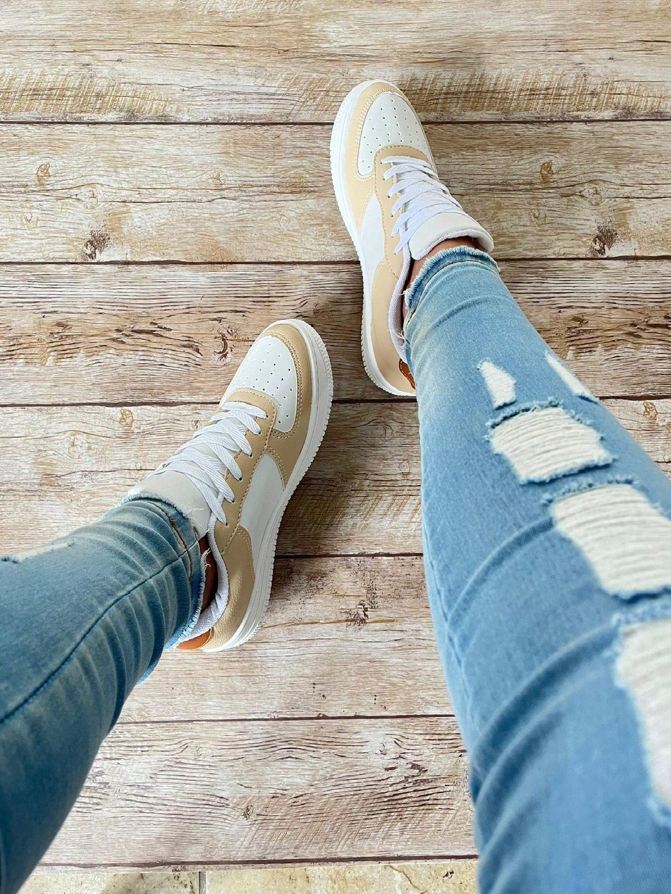 Tênis Chunky Sola Alta Estilo Urbano Confortável