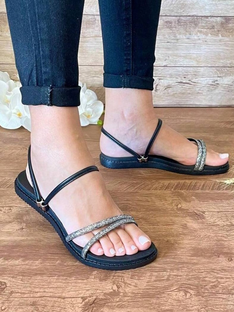 Sandália Rasteira Com Tiras Finas E Detalhe Brilhante