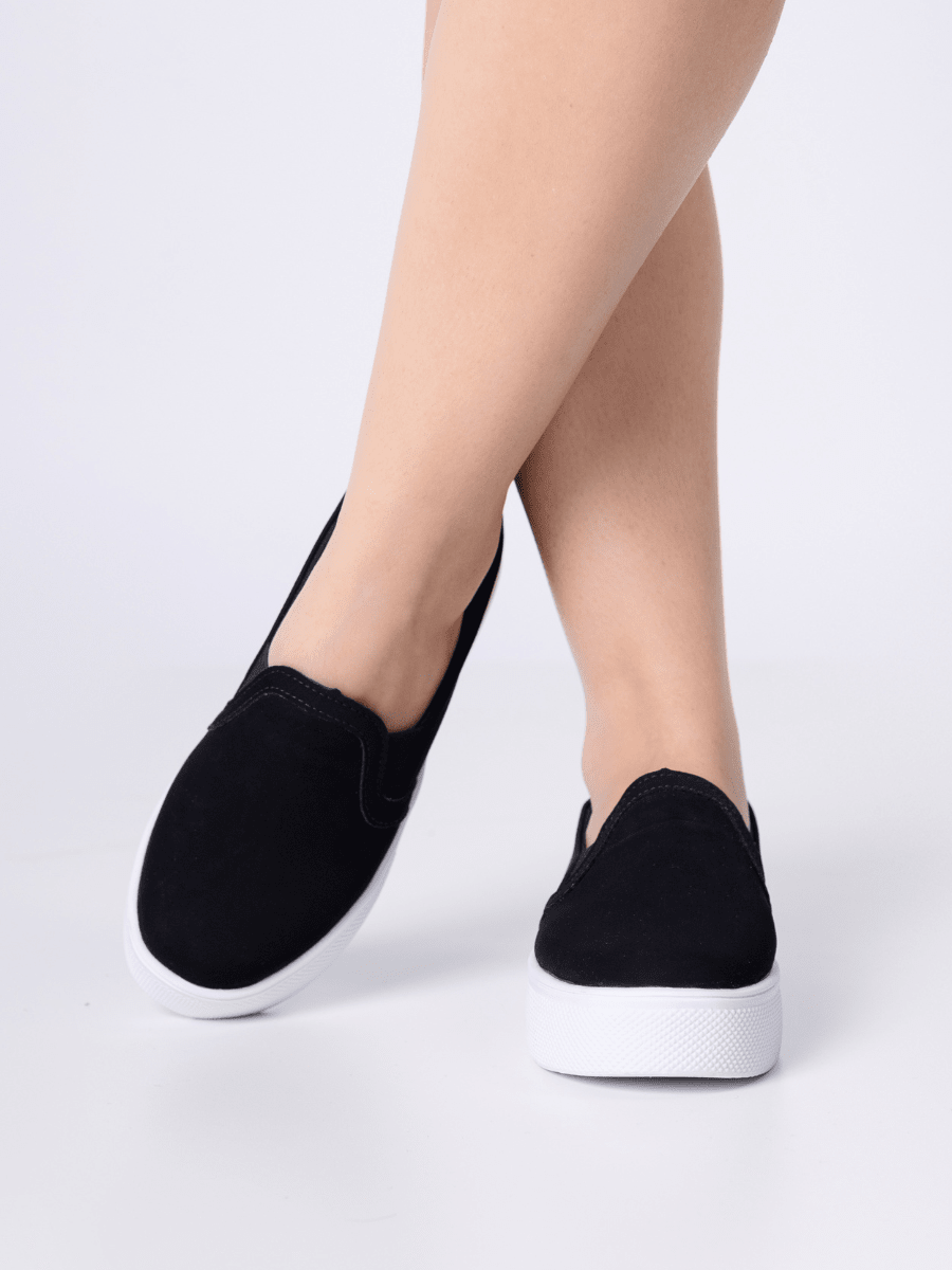 Tênis Slip On Sola Alta Minimalista