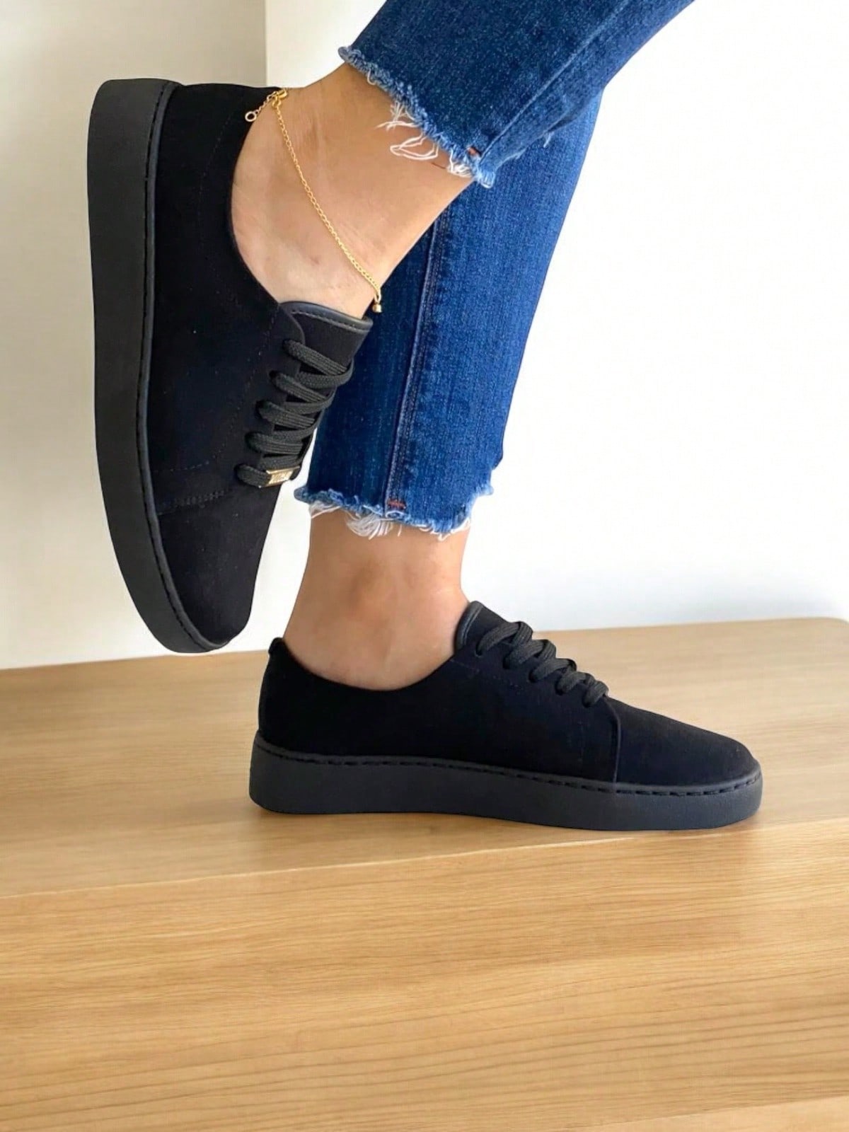 Tênis Casual Plataforma Com Design Clean