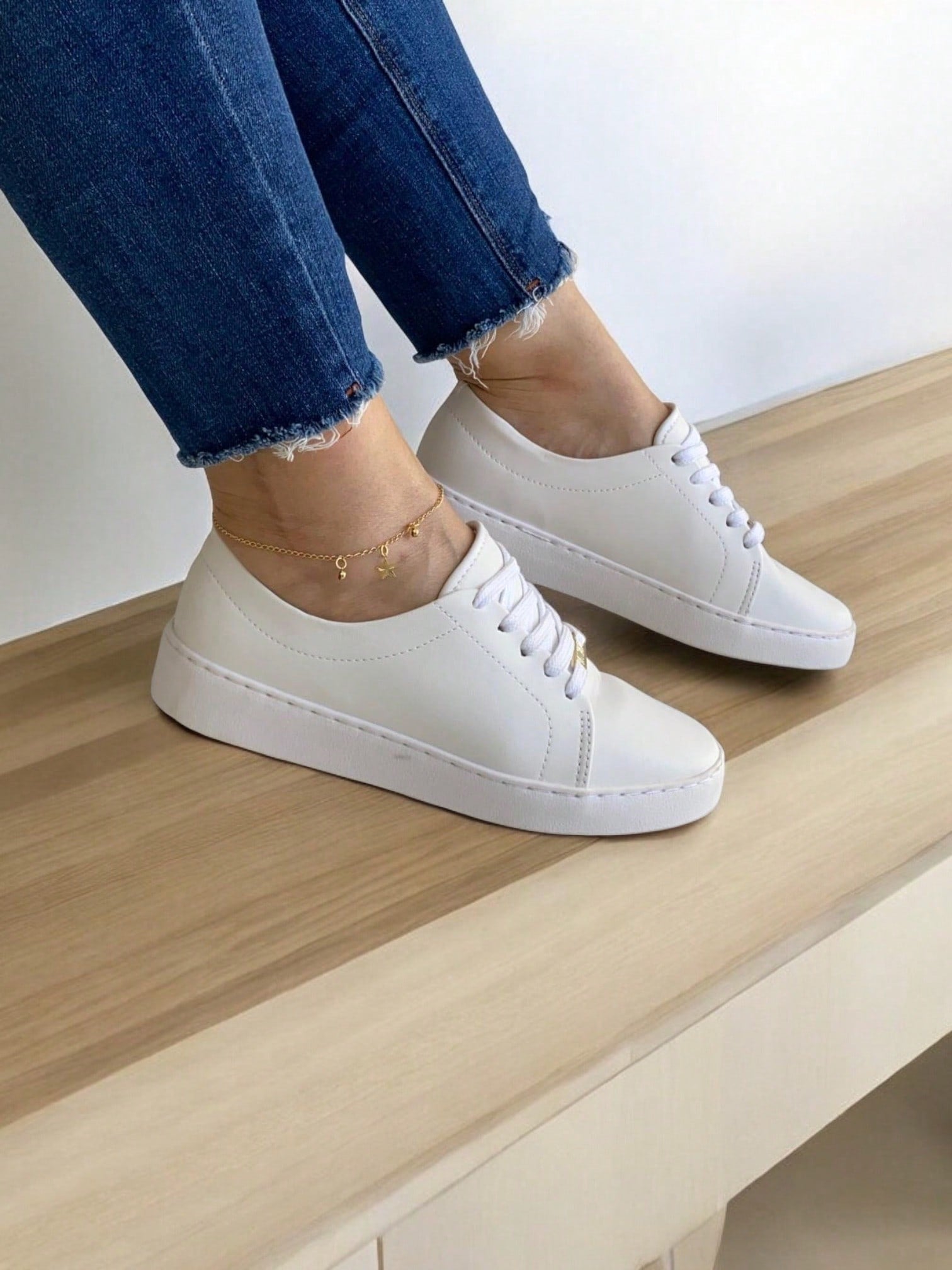 Tênis Casual Plataforma Com Design Clean