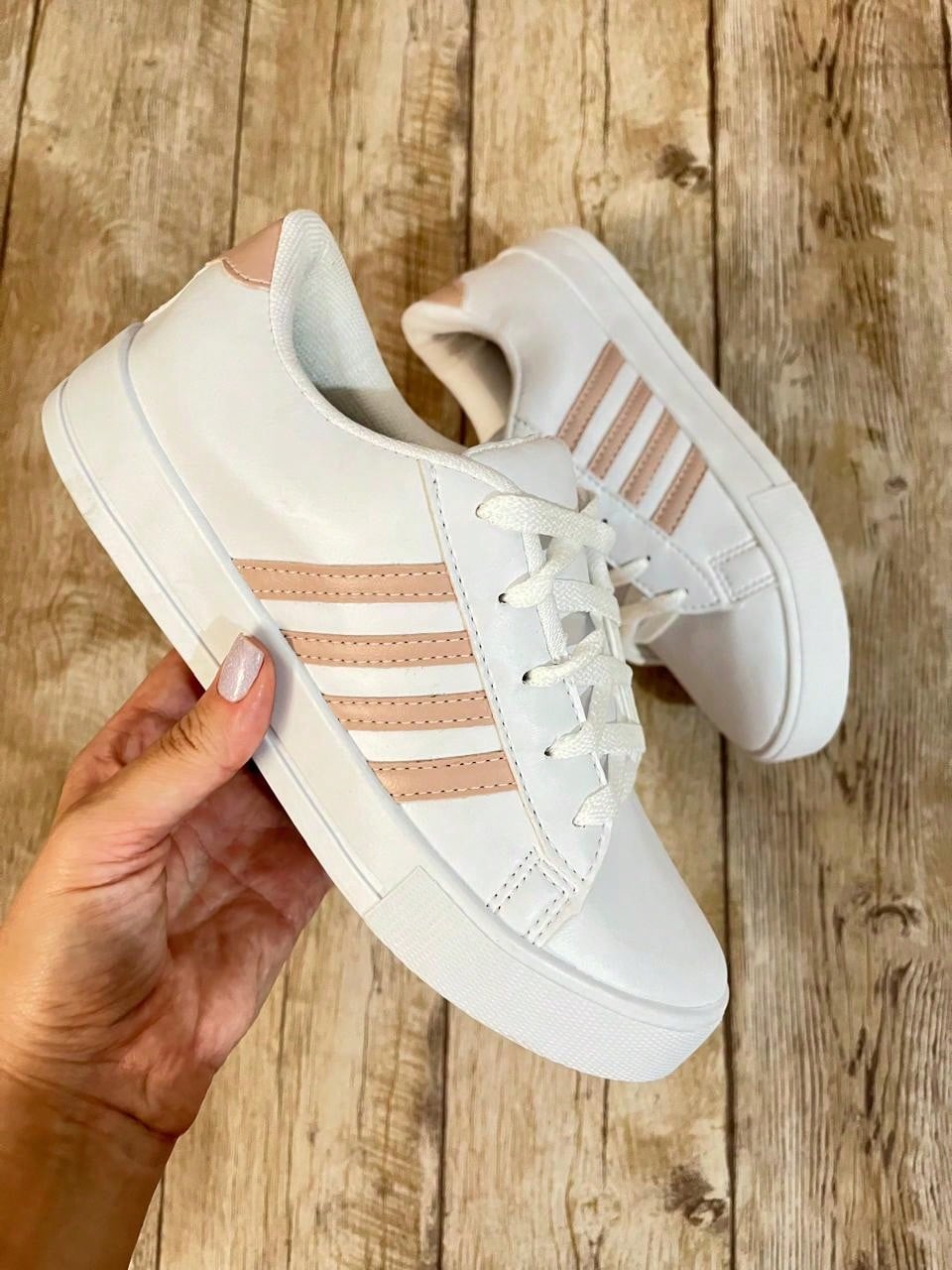 Tênis Casual Street Cano Baixo Com Listras Laterais