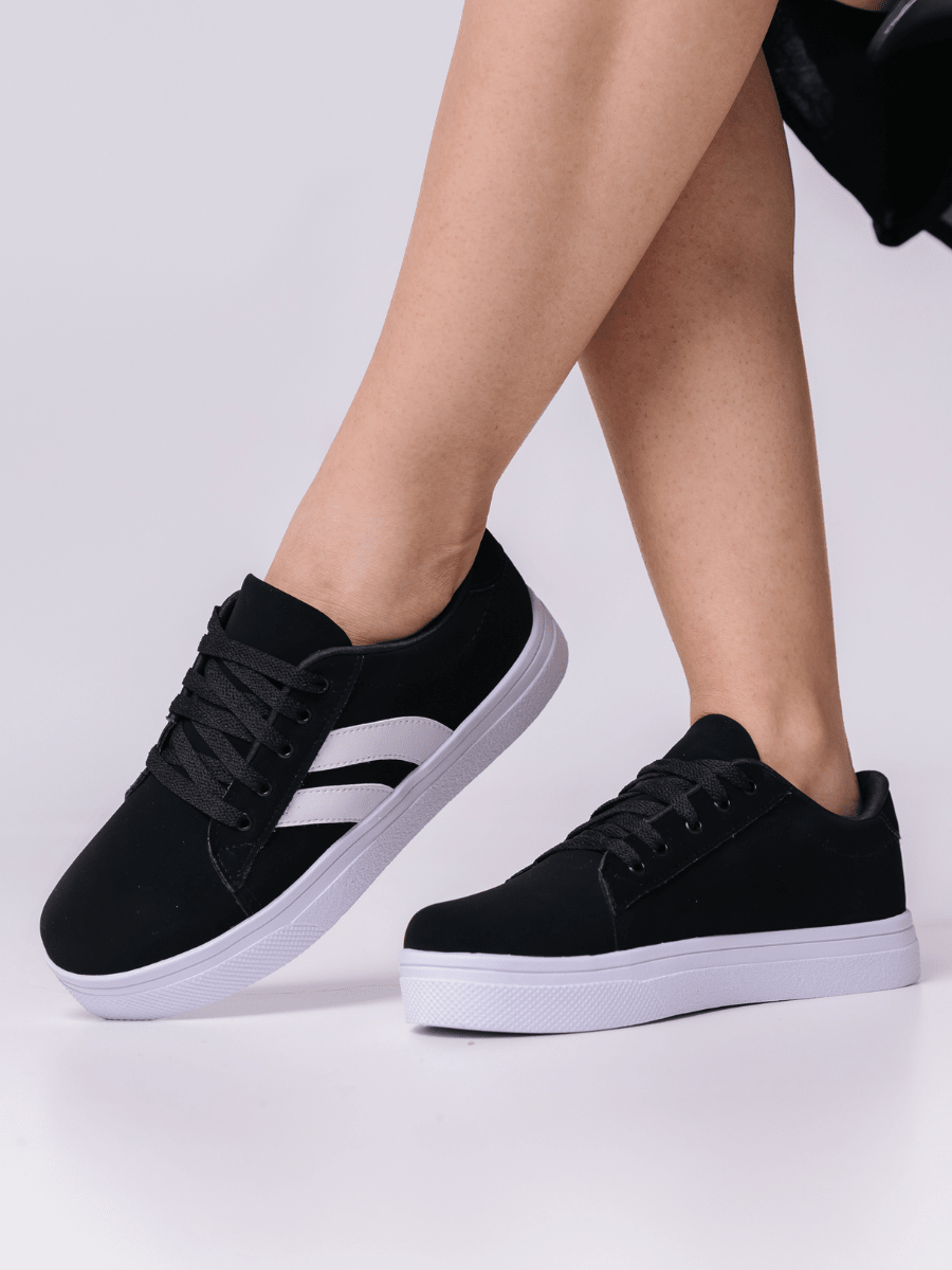 Tênis Casual Sola Alta Com Listras Laterais