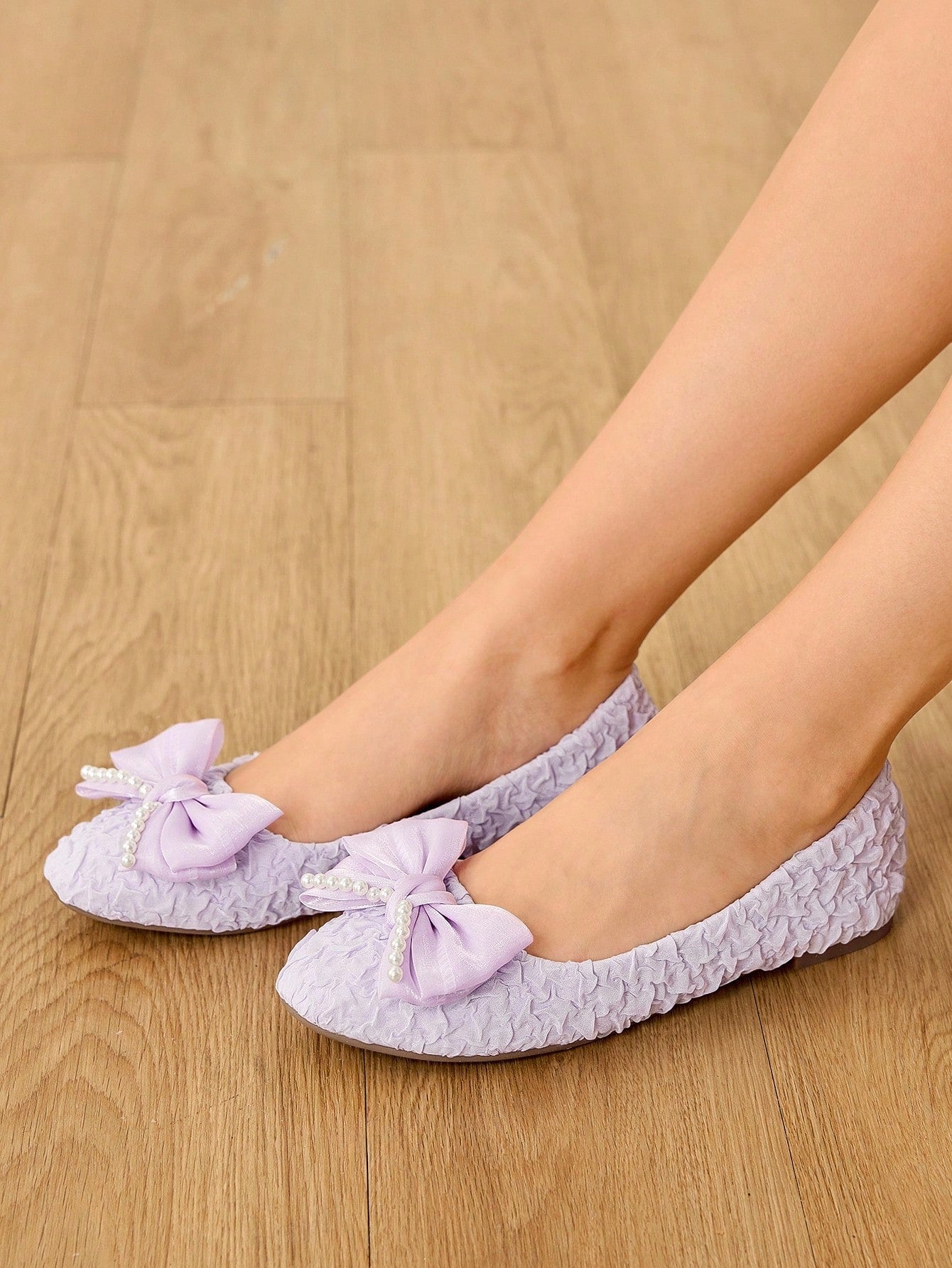 Sapatilha com Laço de Tule e Pérolas