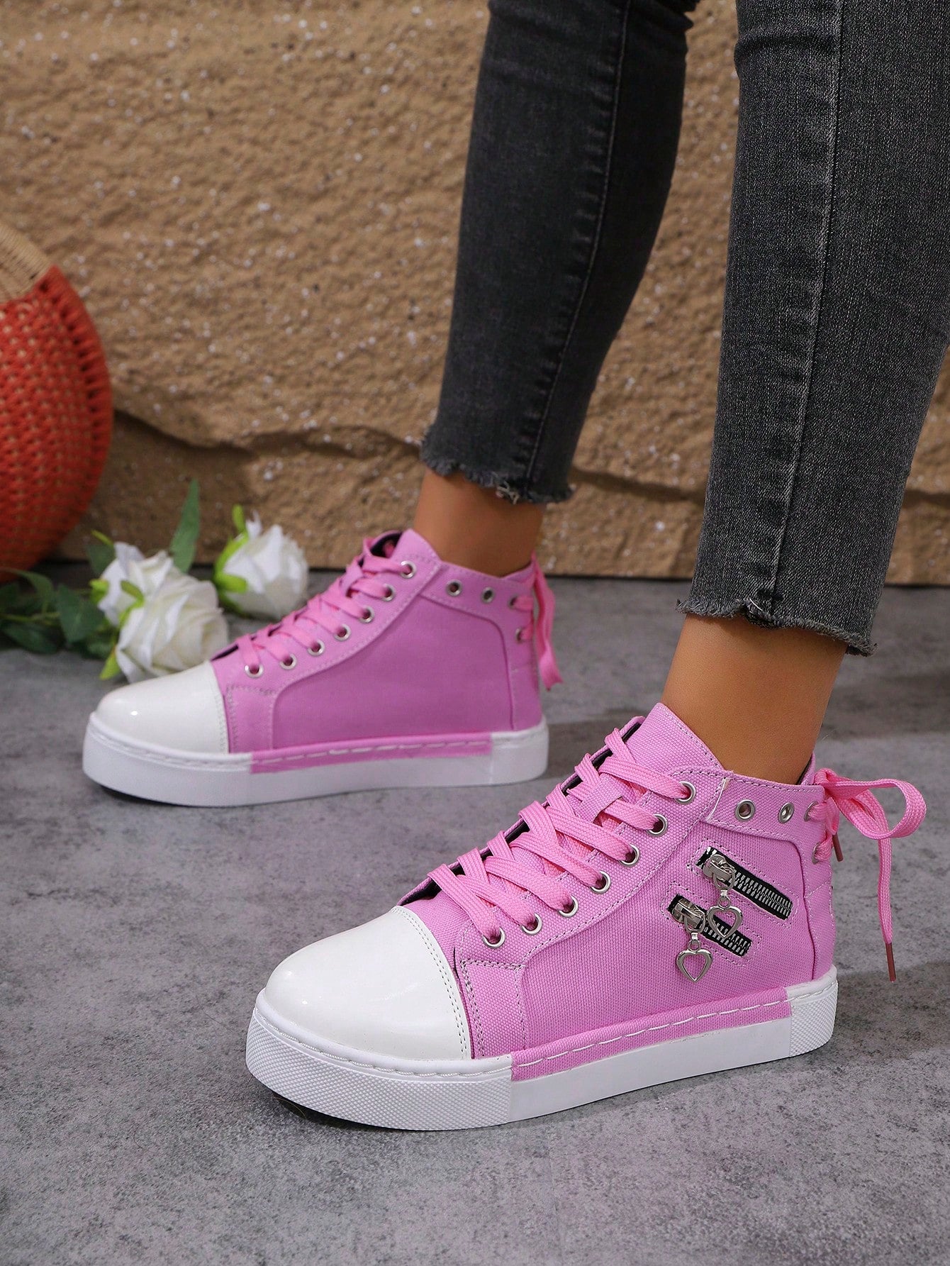 Tênis Casual Cano Alto Com Zíper Decorativo
