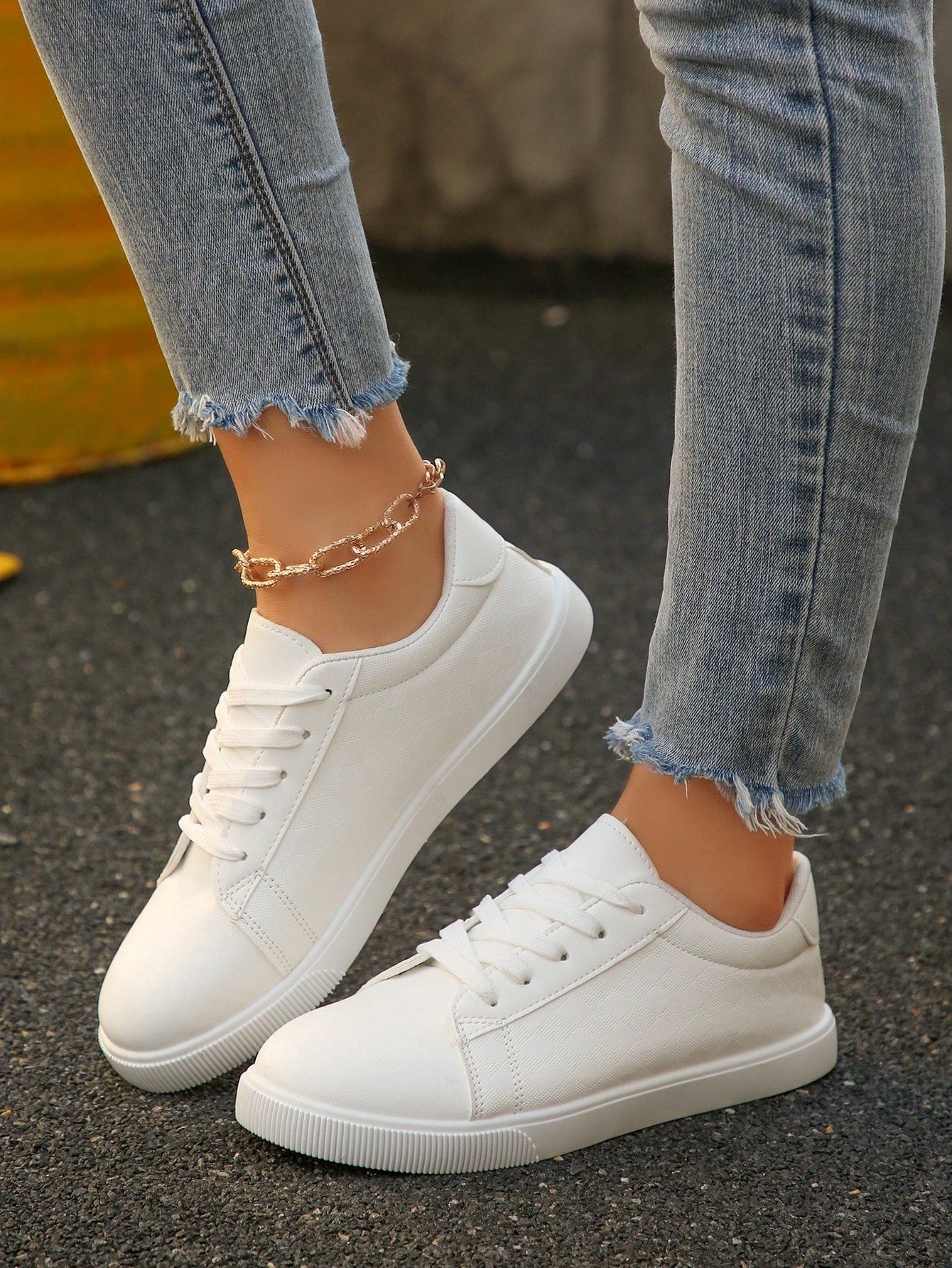 Tênis Casual Leve Com Design Minimalista