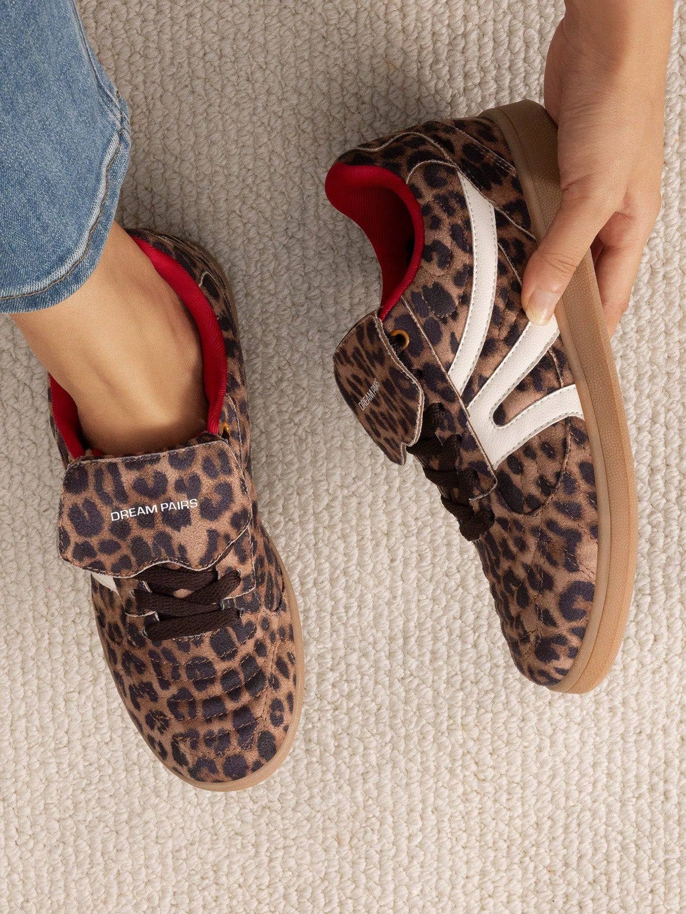 Tênis Casual Estampa Animal Print Com Fecho De Velcro