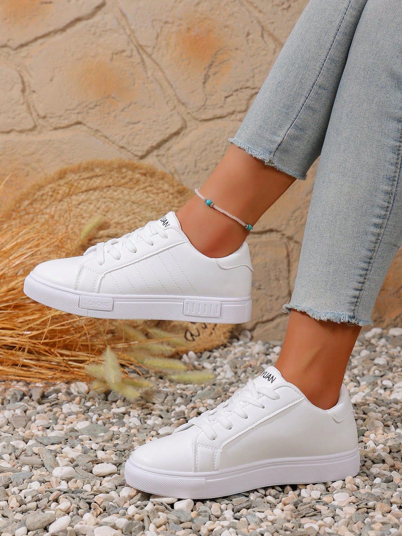 Tênis Casual Confortável Com Costura Lateral
