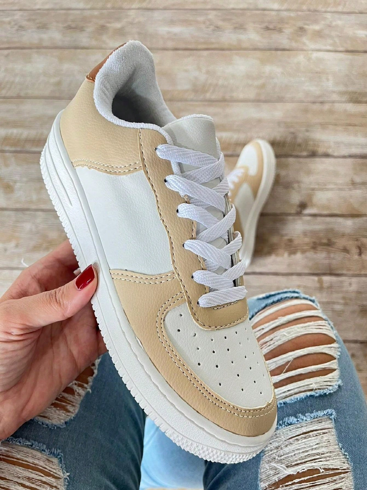 Tênis Chunky Sola Alta Estilo Urbano Confortável