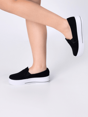 Tênis Slip On Sola Alta Minimalista