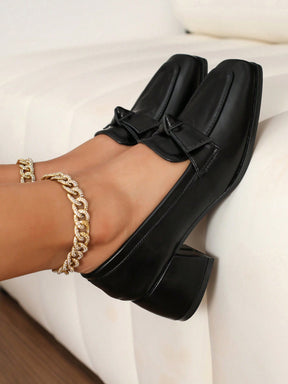 Sapato Mocassim Verniz Bico Quadrado Com Salto Bloco