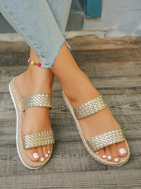 Sandália Flatform Com Tiras Trançadas