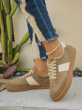 Tênis Casual Estilo Retrô Com Recortes Suede