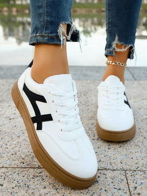 Tênis Casual Básico Com Sola Reta Estilo Minimalista