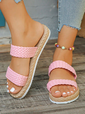 Sandália Flatform Com Tiras Trançadas