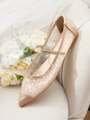 Sapatilha Bico Fino com Strass e Tira Elegante