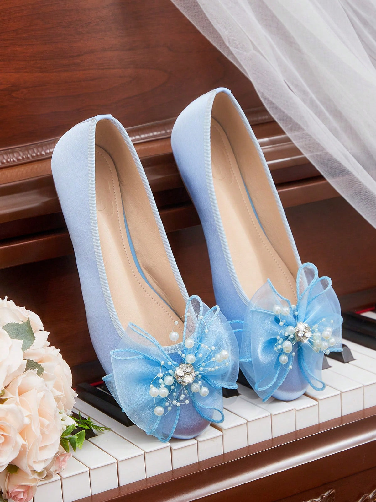 Sapatilha com Detalhe Elegante