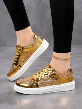 Tênis Casual Com Glitter Metalizado Detalhe Brilhante
