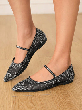 Sapatilha Bico Fino com Strass e Tira Elegante