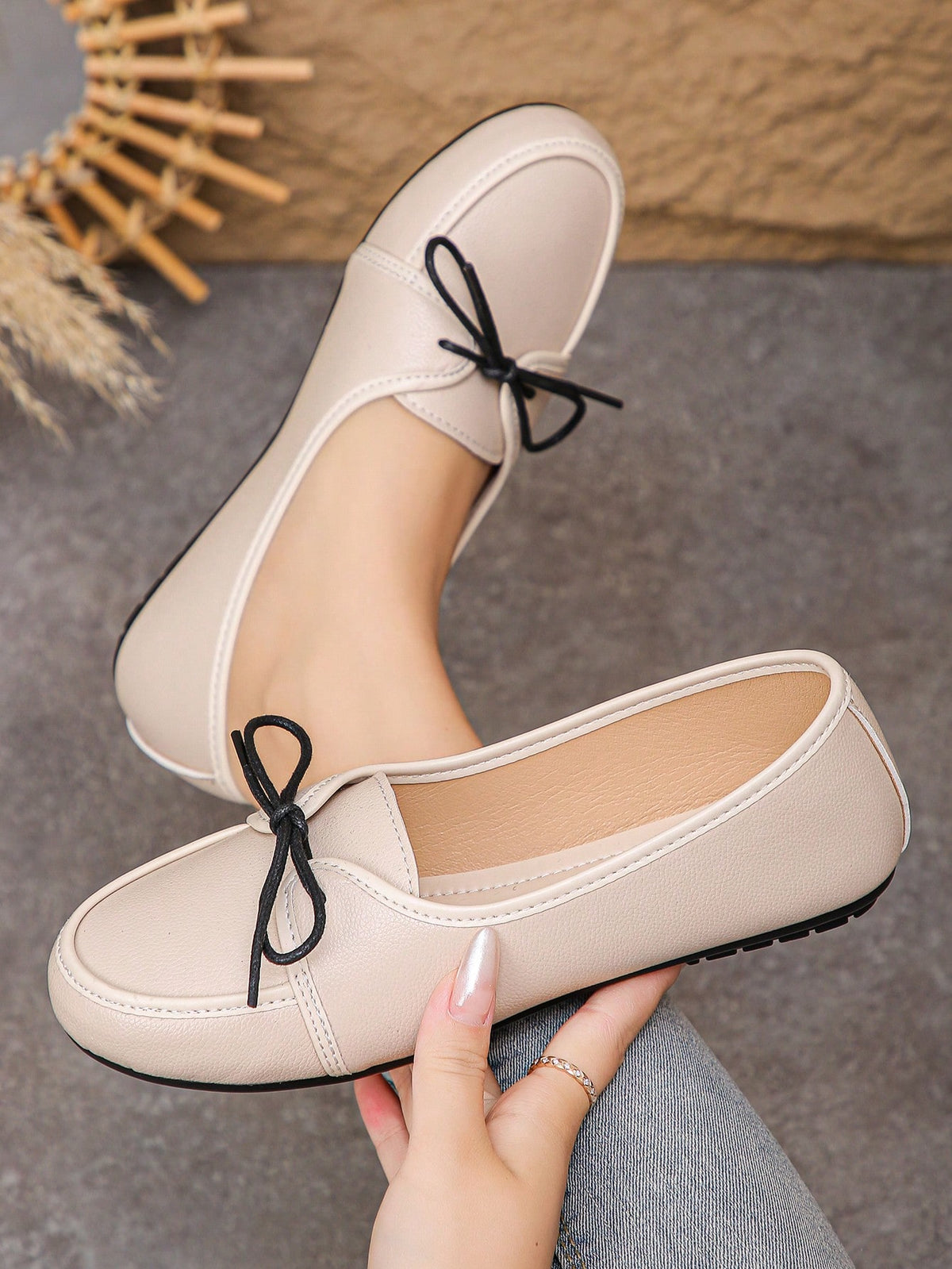 Sapatilha Mocassim Confortável Com Laço Delicado