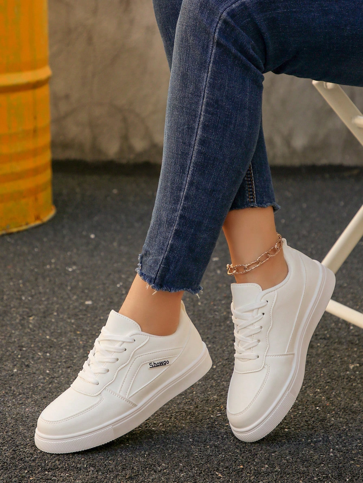 Tênis Casual Plataforma Com Design Minimalista