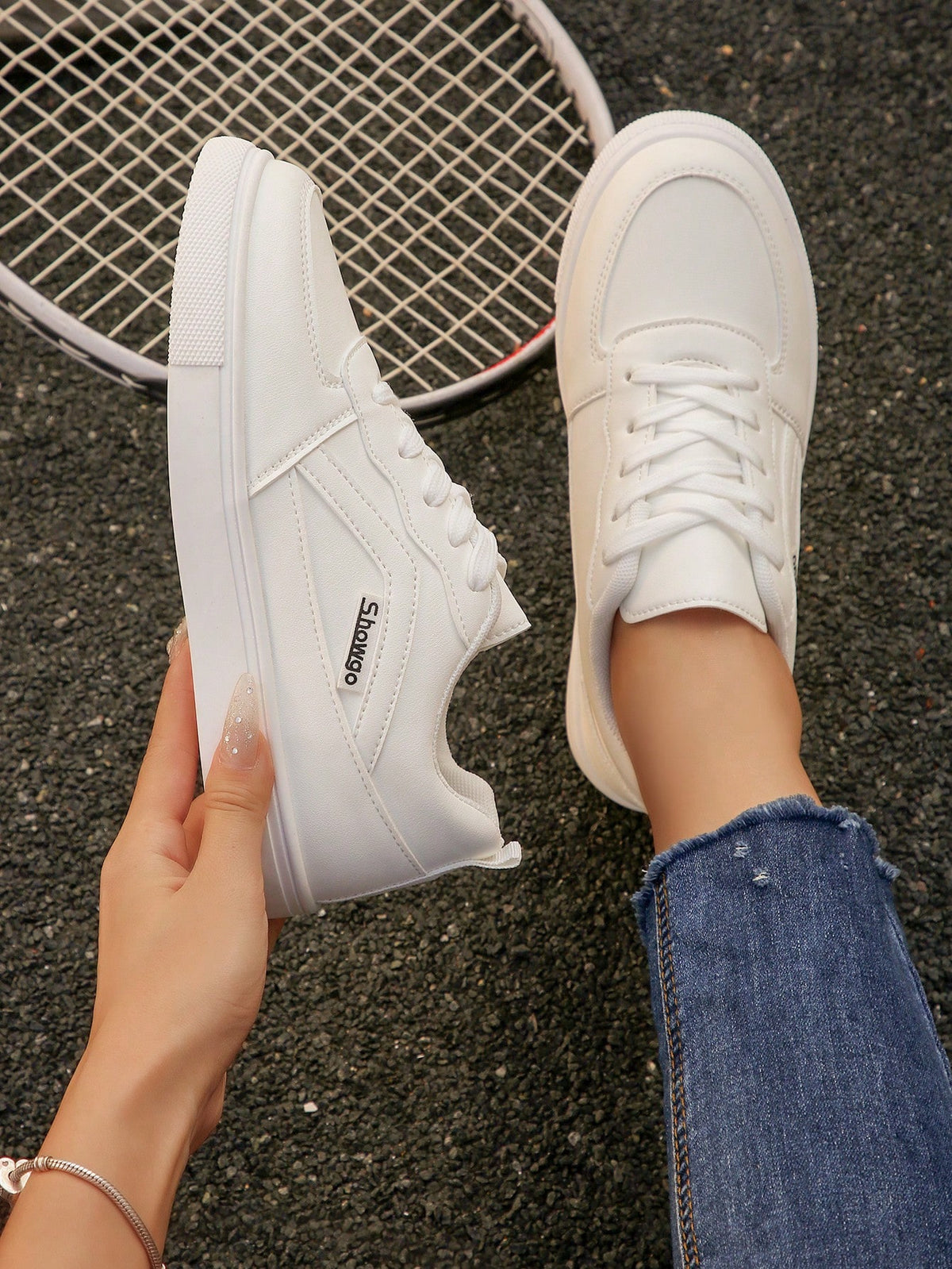 Tênis Casual Plataforma Com Design Minimalista