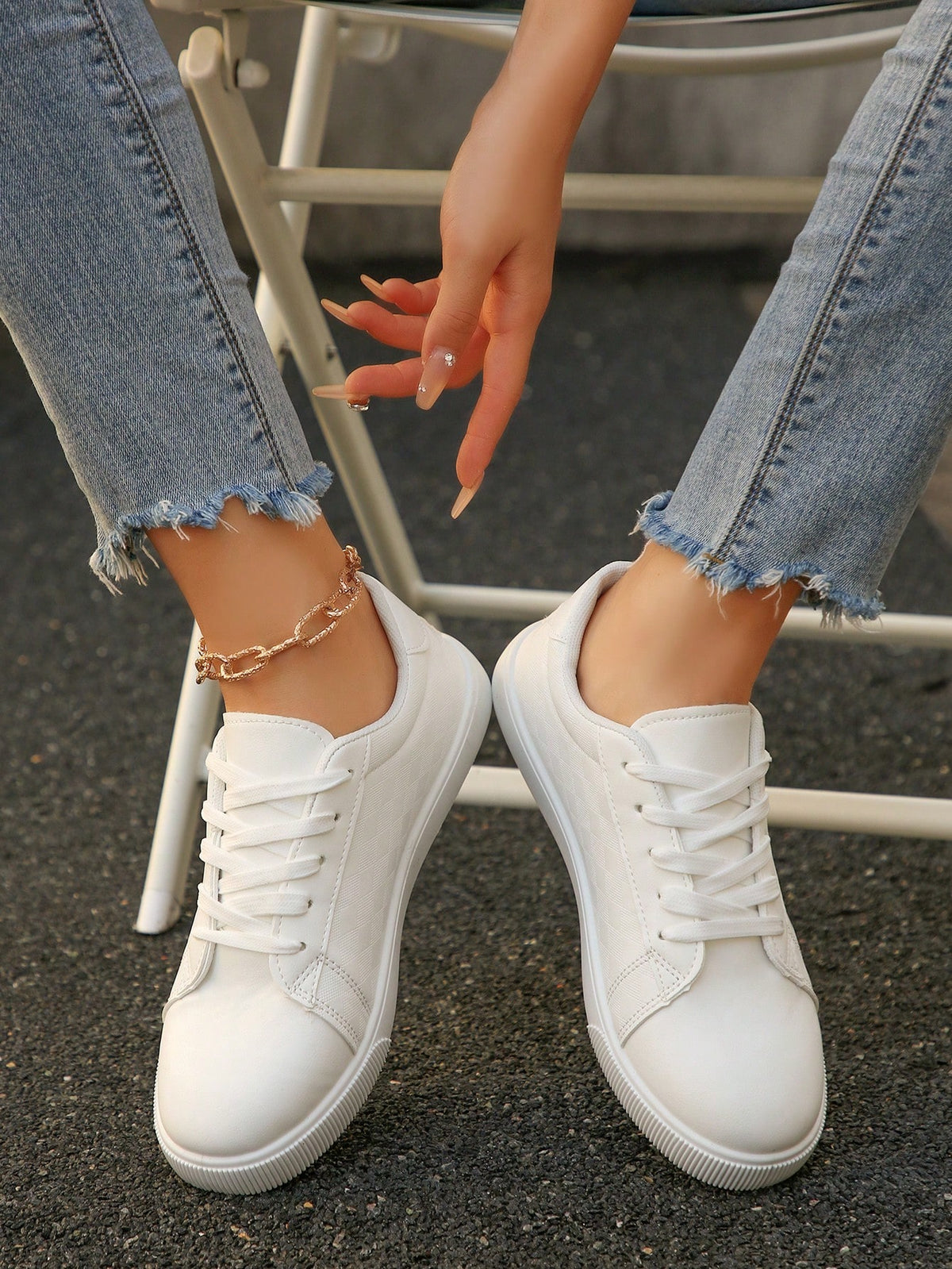Tênis Casual Leve Com Design Minimalista