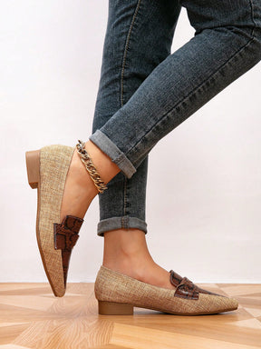 Sapato Mocassim Bico Fino Texturizado Estilo Croco